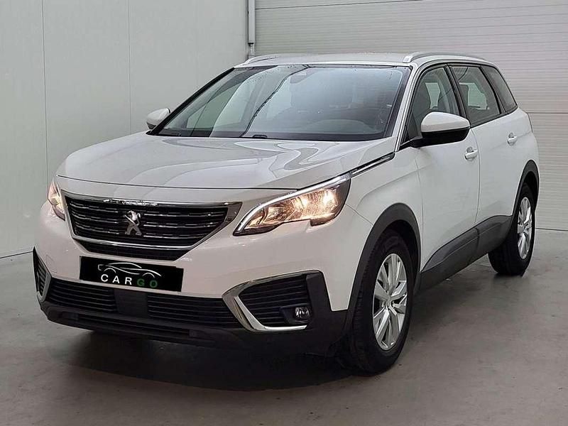 Usado Peugeot 5008 Active 131 CV (96 kW) 2020 Blanco SUV