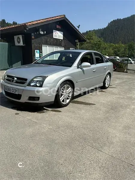 Usado Opel Vectra GTS 147 CV (108 kW) 2002 Gris / plata Berlina