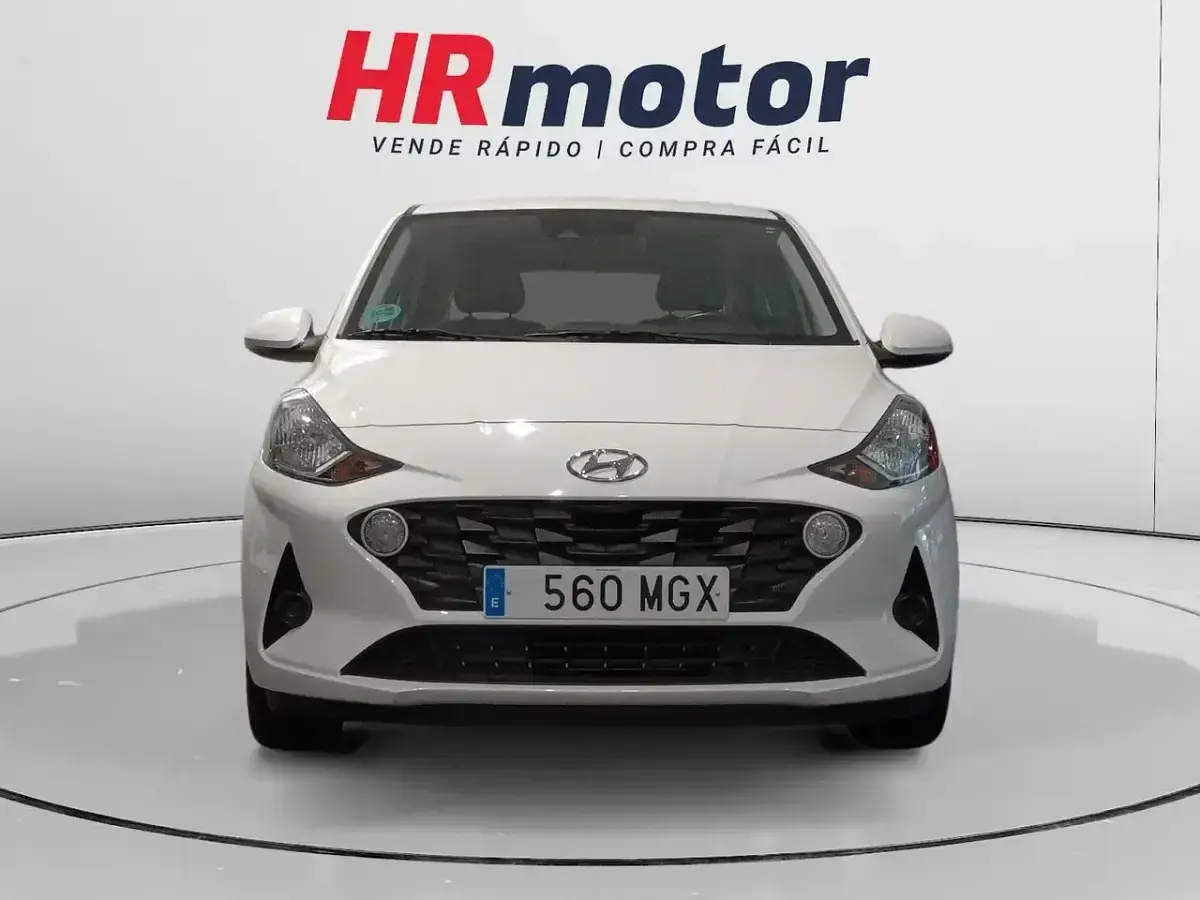 Usado Hyundai i10 67 CV (49 kW) 2023 Blanco Utilitario