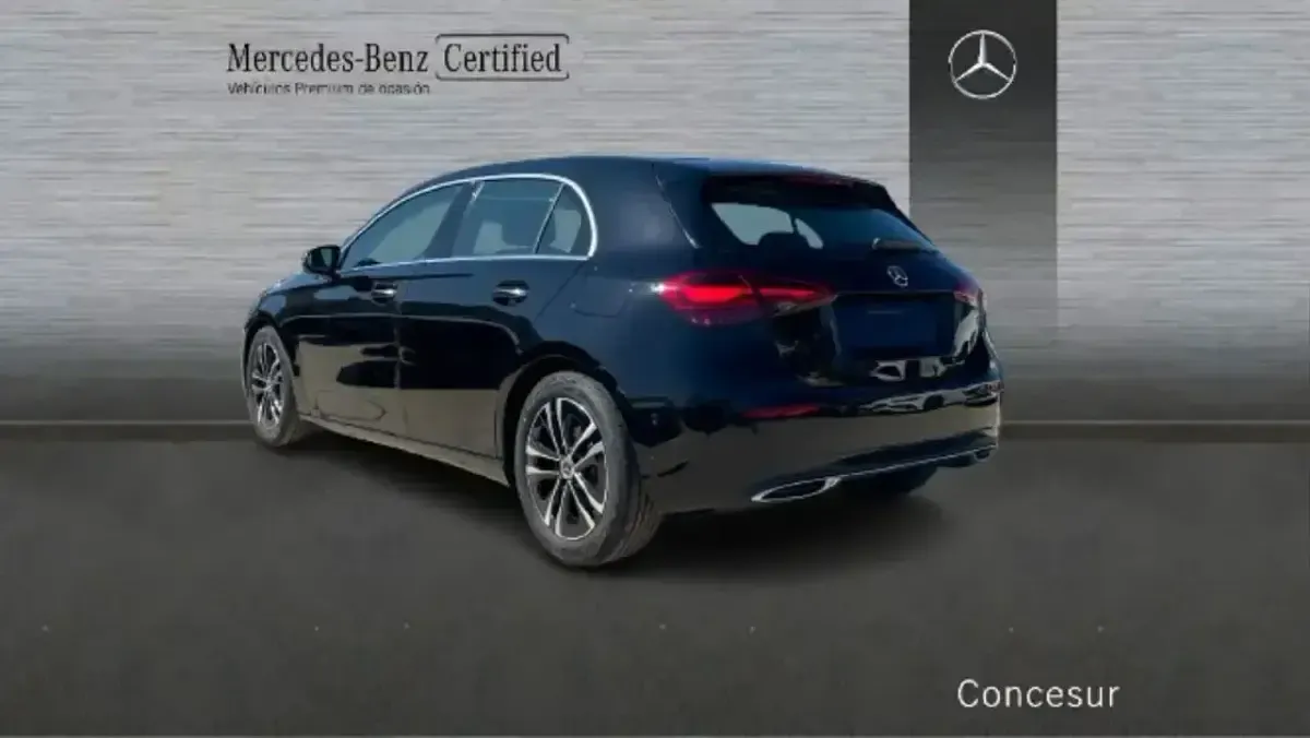 Usado Mercedes A250 218 CV (160 kW) 2024 Negro