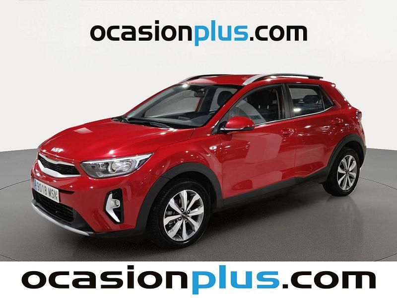 Usado Kia Stonic 84 CV (61 kW) 2024 Rojo SUV