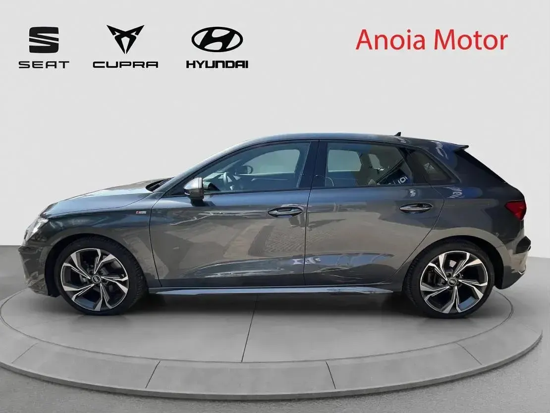 Usado Audi A3 S-Line 150 CV (110 kW) 2021 Gris Berlina