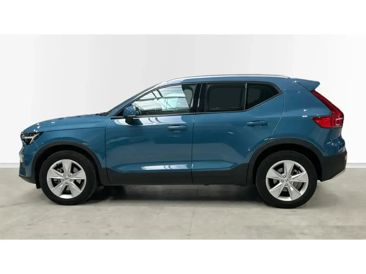 Usado Volvo XC40 Core 163 CV (119 kW) 2024 Azul SUV