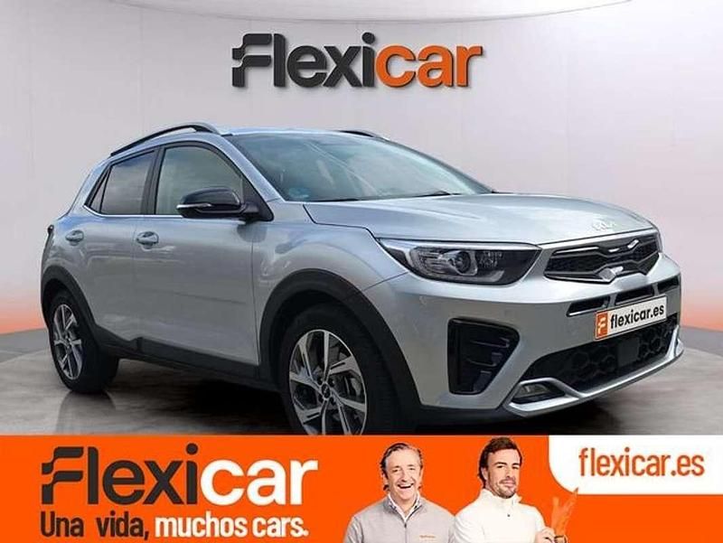 Gris Usado 2023 Kia Stonic GT-Line SUV | 15.990 € (Precio justo) - Imagen 1/4