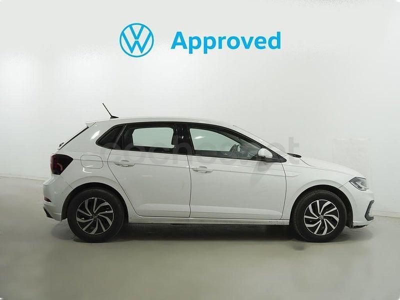 Usado VW Polo Life 95 CV (69 kW) 2023 Blanco Utilitario