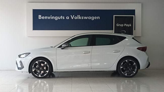 Usado Cupra Leon 149 CV (109 kW) 2024 Blanco