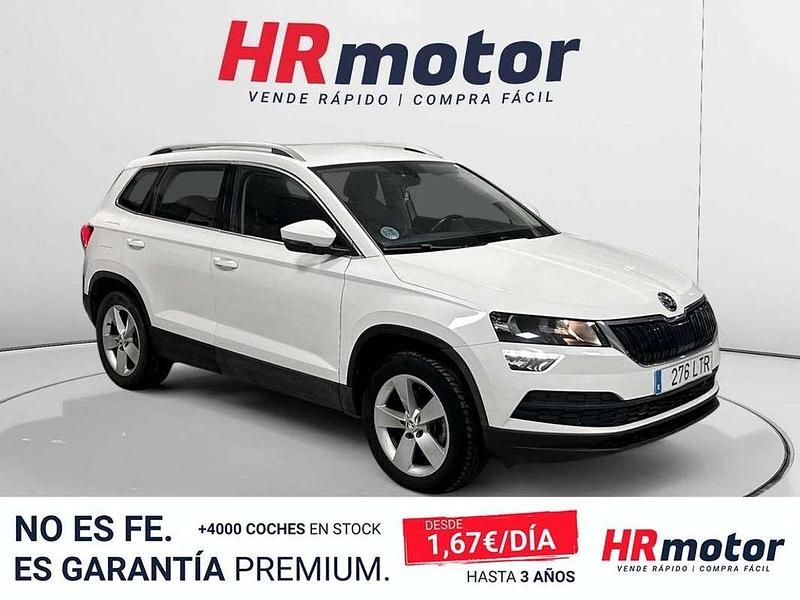 Usado Skoda Karoq Ambition 150 CV (110 kW) 2021 Blanco SUV