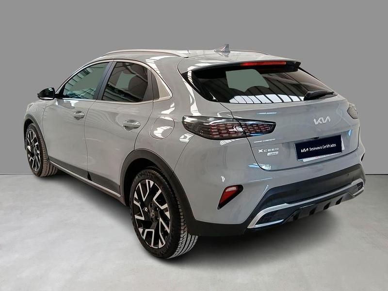 Usado Kia XCeed Style 115 CV (84 kW) 2025 Wolf gray (waf) SUV