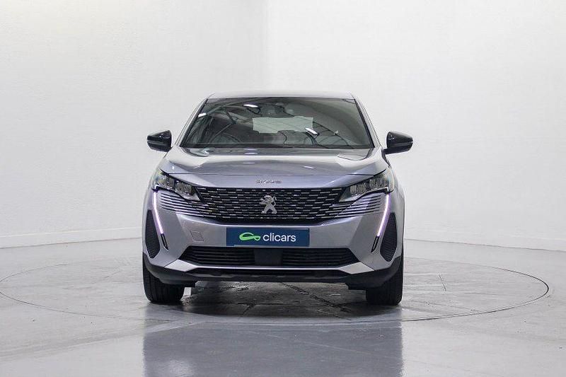 Usado Peugeot 3008 Allure 180 CV (132 kW) 2024 Gris SUV