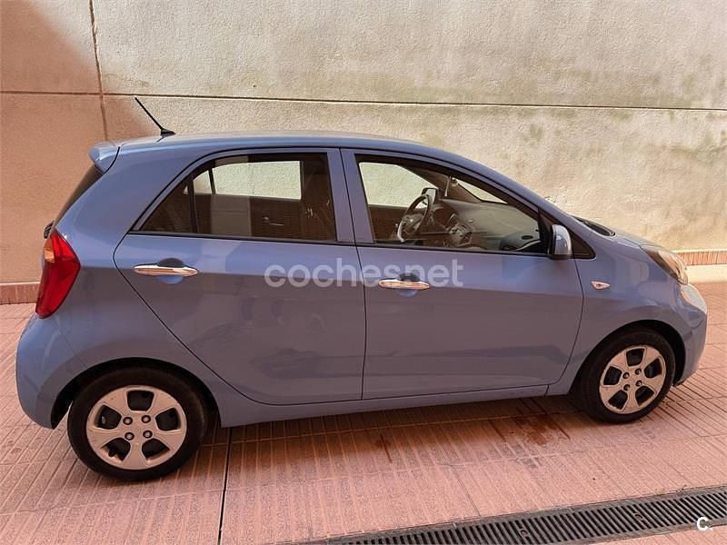 Azul Usado 2016 Kia Picanto Utilitario | 6500 € (Buen precio) - Imagen 1/4