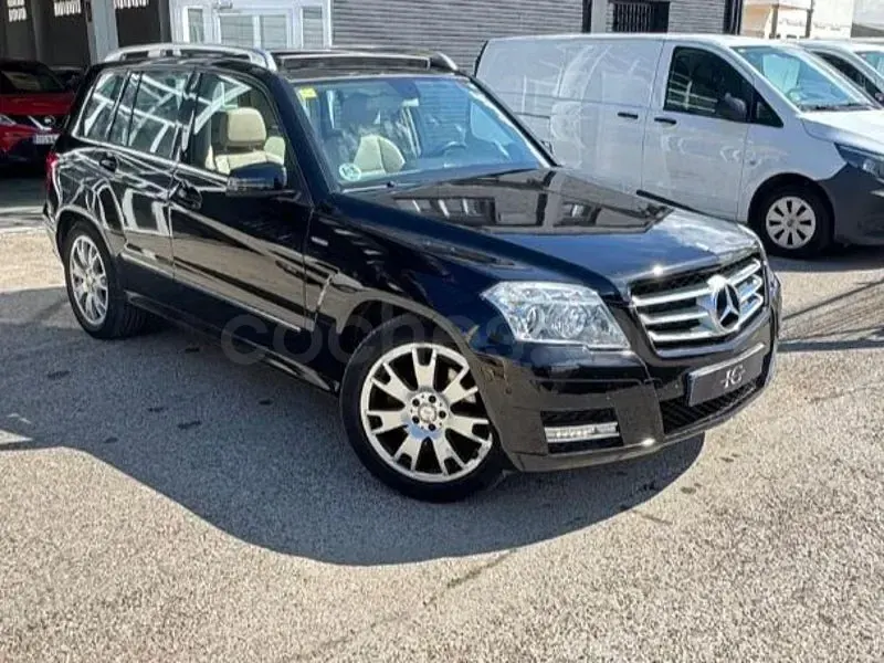 Usado Mercedes GLK220 Executive 170 CV (125 kW) 2011 Negro SUV