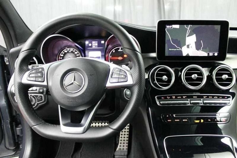 Usado Mercedes C250 AMG 204 CV (150 kW) 2016 Gris Familiar