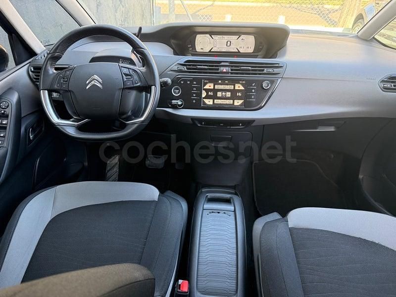 Usado Citroën Grand C4 Picasso Feel 120 CV (88 kW) 2016 Azul Monovolumen