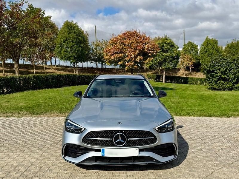 Usado Mercedes C300e 313 CV (230 kW) 2023 Gris / plata Familiar