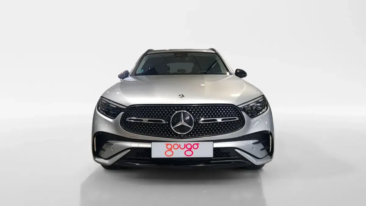 Usado Mercedes GLC200 204 CV (150 kW) 2025 Gris SUV