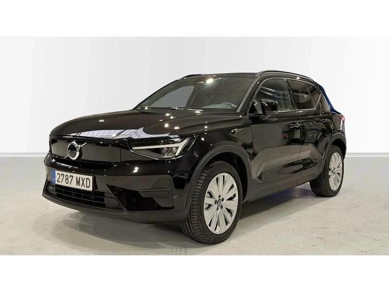 Begagnad Volvo EX40 Core 175 kW (238 HK) 2024 Svart SUV