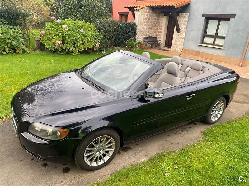 Usado Volvo C70 Momentum 180 CV (132 kW) 2008 Negro Descapotable