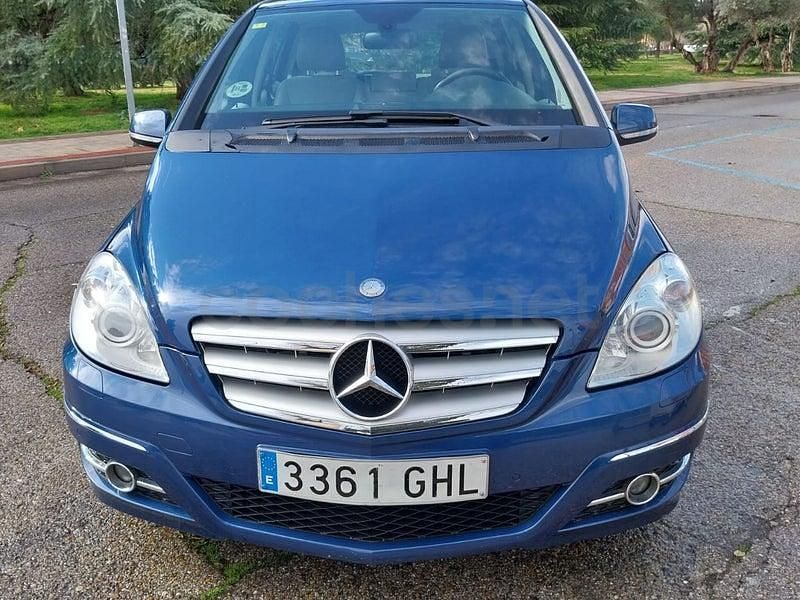 Usado Mercedes B200 140 CV (102 kW) 2008 Azul Monovolumen