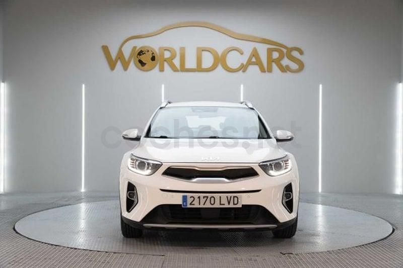Usado Kia Stonic 100 CV (73 kW) 2021 Blanco SUV