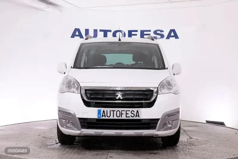Usado Peugeot Partner Style 110 CV (80 kW) 2017 Blanco Monovolumen