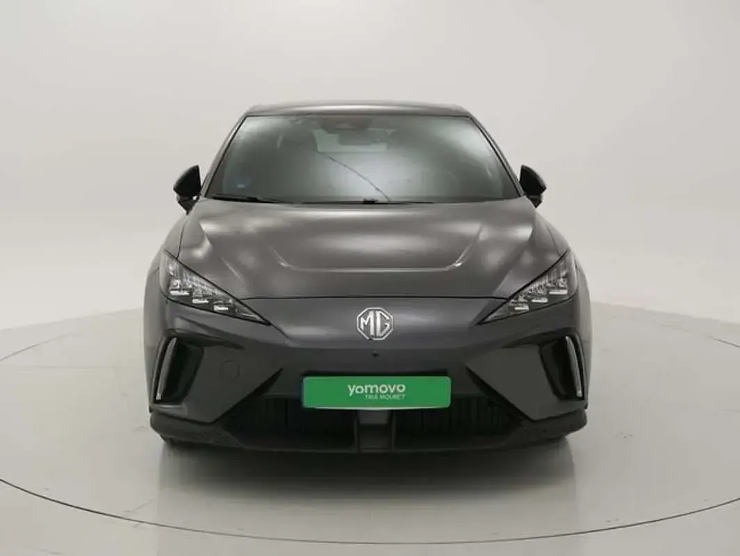 Usado MG MG4 EV Luxury 150 kW (204 CV) 2023 Gris Utilitario