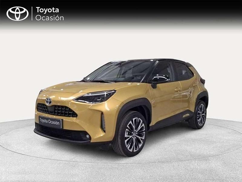 Usado Toyota Yaris Cross Style 116 CV (85 kW) 2022 Amarillo SUV