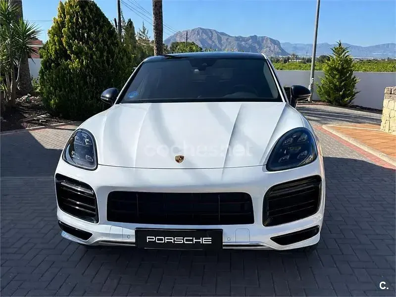 Usado Porsche Cayenne 462 CV (339 kW) 2020 Blanco SUV