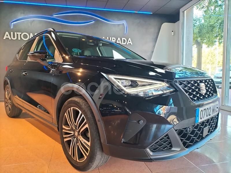 Usado Seat Arona Reference 95 CV (69 kW) 2023 Negro SUV