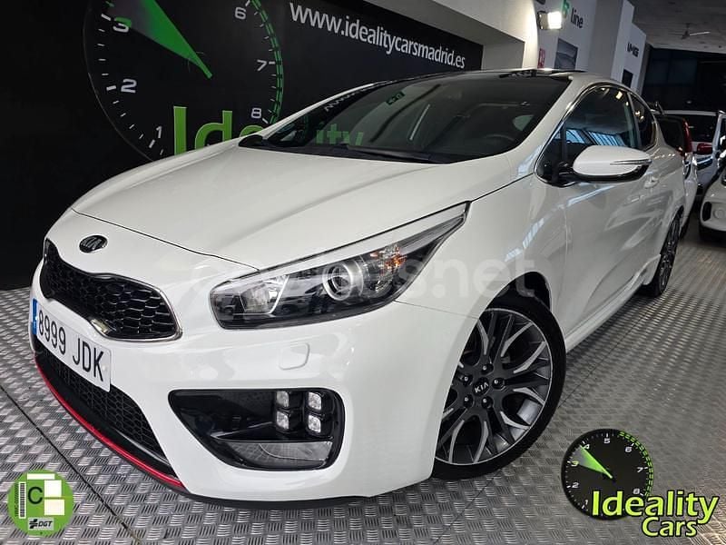 Blanco Usado 2015 Kia ProCeed Berlina | 16.990 € (Precio justo) - Imagen 1/4