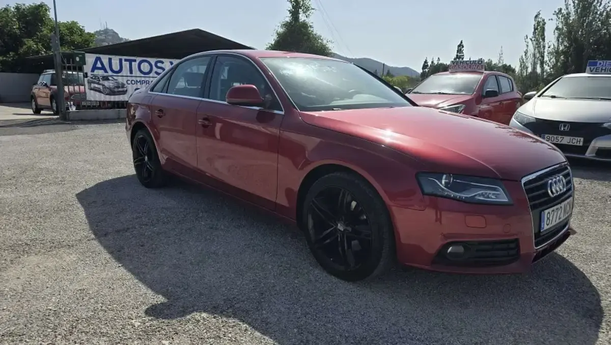 Usado Audi A4 120 CV (88 kW) 2008 Burdeos Berlina