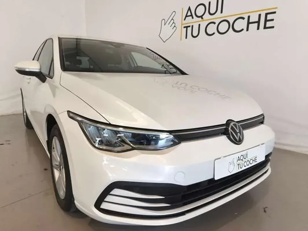 Usado VW Golf VIII Life 131 CV (96 kW) 2022 Blanco Berlina