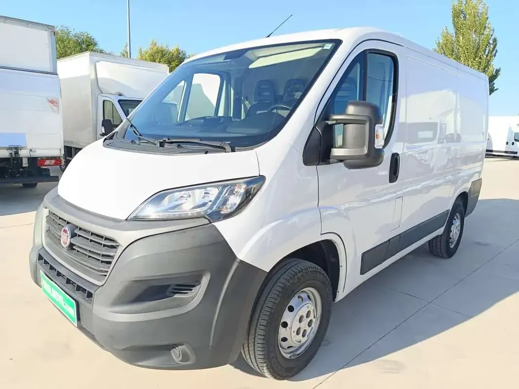 Usado Fiat Ducato 120 CV (88 kW) 2020 Blanco Van
