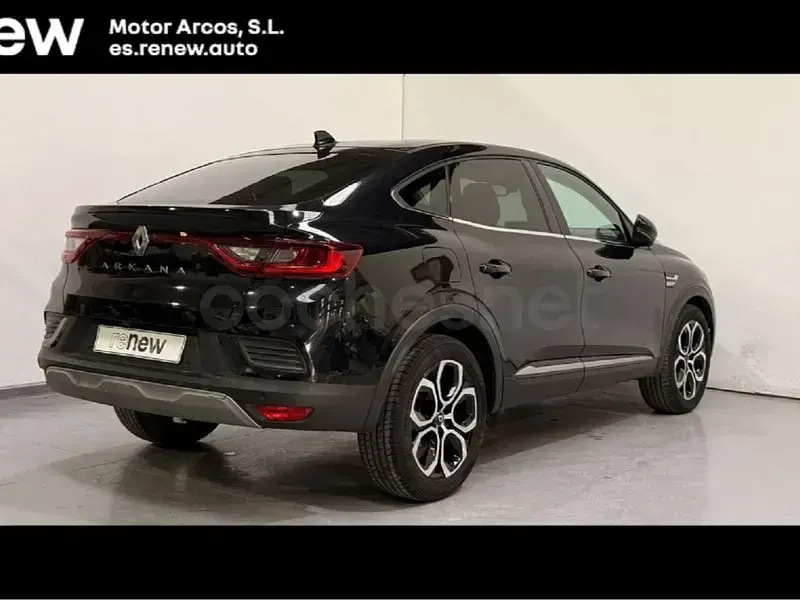 Usado Renault Arkana Zen 140 CV (102 kW) 2022 Negro SUV