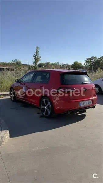 Usado VW Golf VII GTI 220 HP (161 kW) 2016 Vermelho Sedan