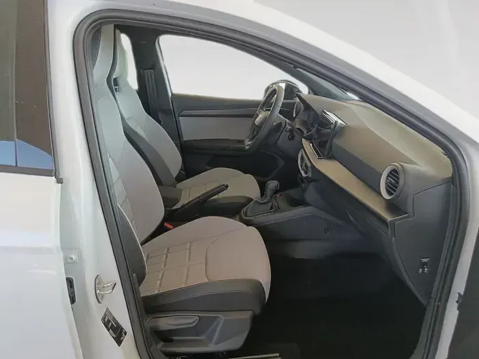 Nuevo Seat Ibiza FR 115 CV (84 kW) 2026 Blanco Utilitario