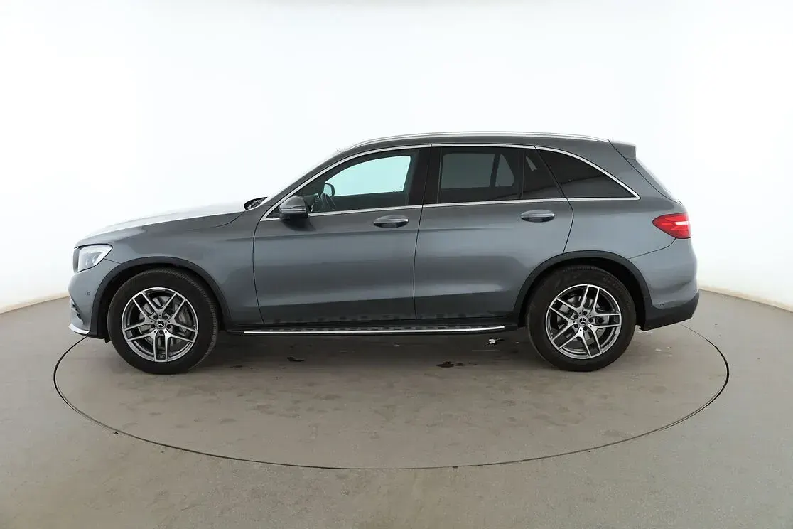 Usado Mercedes GLC250 AMG line 211 CV (155 kW) 2017 Gris SUV