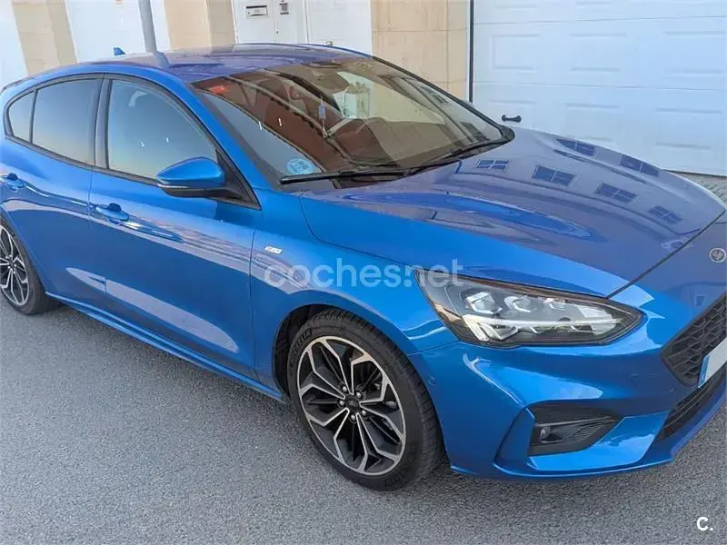 Usado Ford Focus ST-Line 125 CV (91 kW) 2019 Azul Berlina