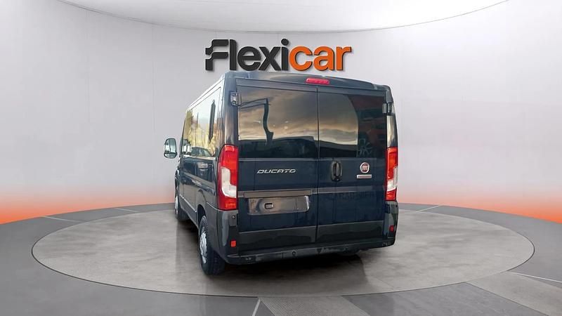 Usado Fiat Ducato 150 CV (110 kW) 2018 Azul Van