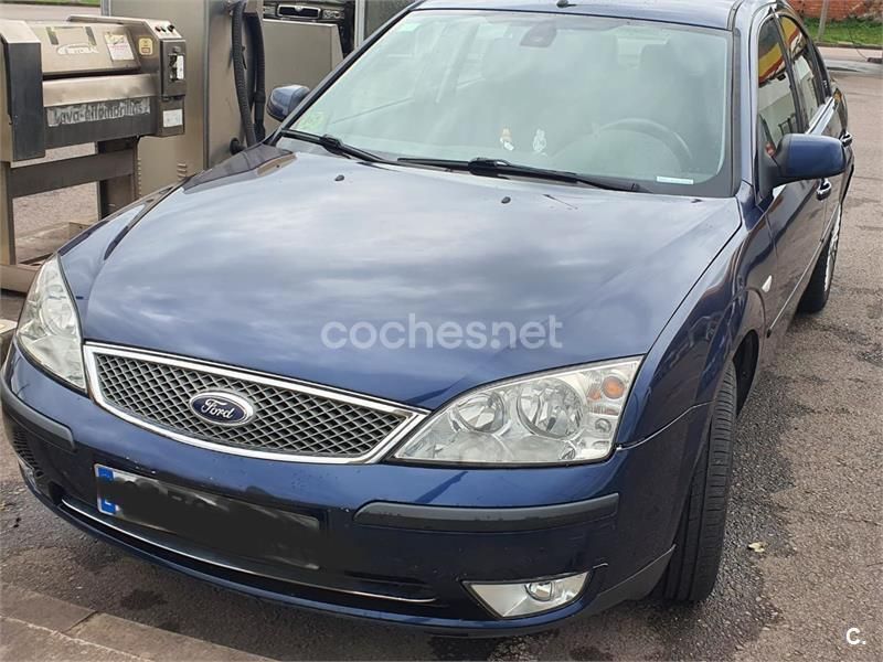 Azul Usado 2005 Ford Mondeo Ghia Berlina | 3300 € (Precio justo) - Imagen 1/4