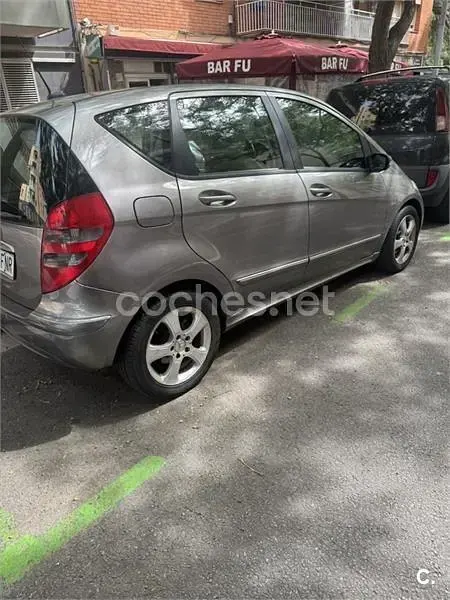 Usado Mercedes A170 Avantgarde 116 CV (85 kW) 2007 Gris / plata Monovolumen