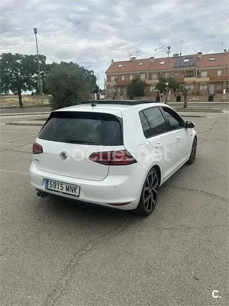 Usado VW Golf VII GTD 184 CV (135 kW) 2015 Blanco Berlina