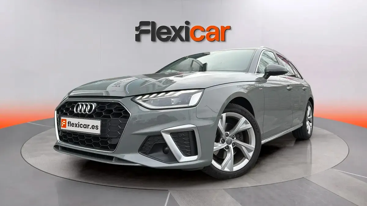 Usado Audi A4 S-Line 163 CV (119 kW) 2020 Gris Familiar