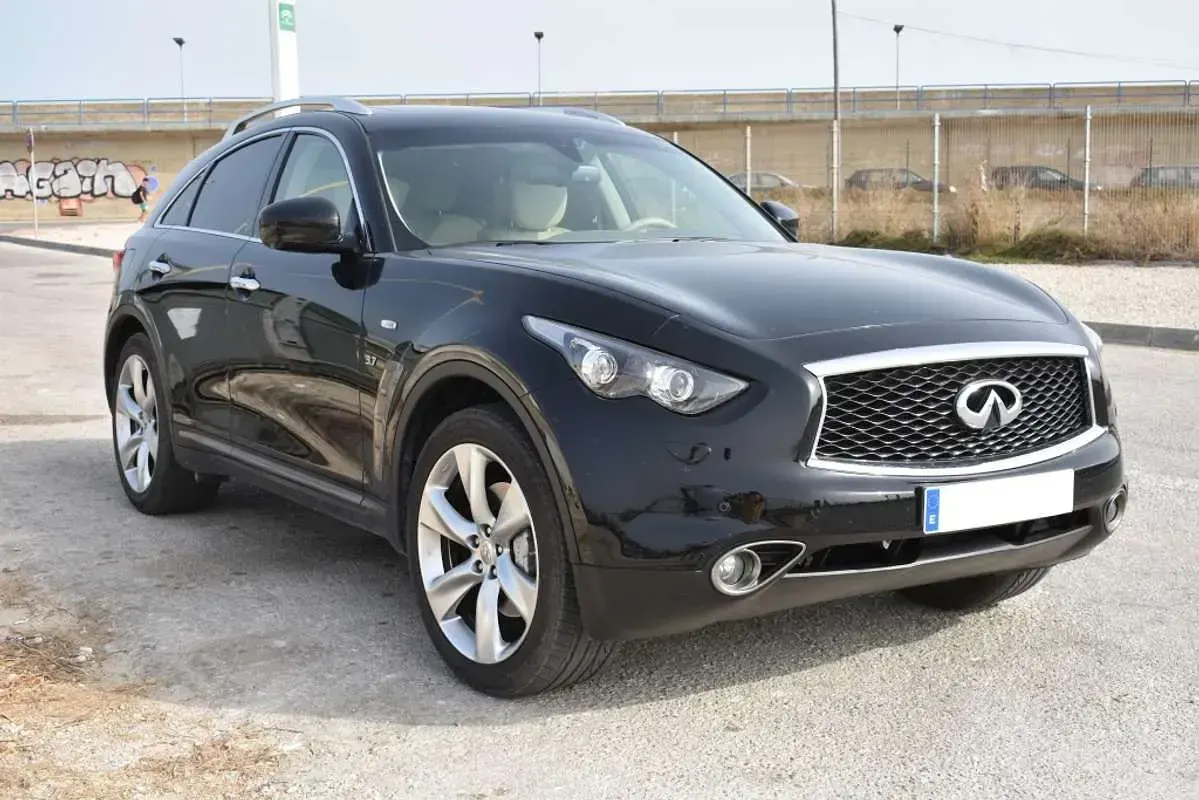 Usado Infiniti QX70 Premium 320 CV (235 kW) 2017 Negro SUV