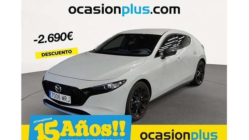 Blanco Usado 2024 Mazda 3 Homura-Line Utilitario | 24.900 € (Precio justo) - Imagen 1/4