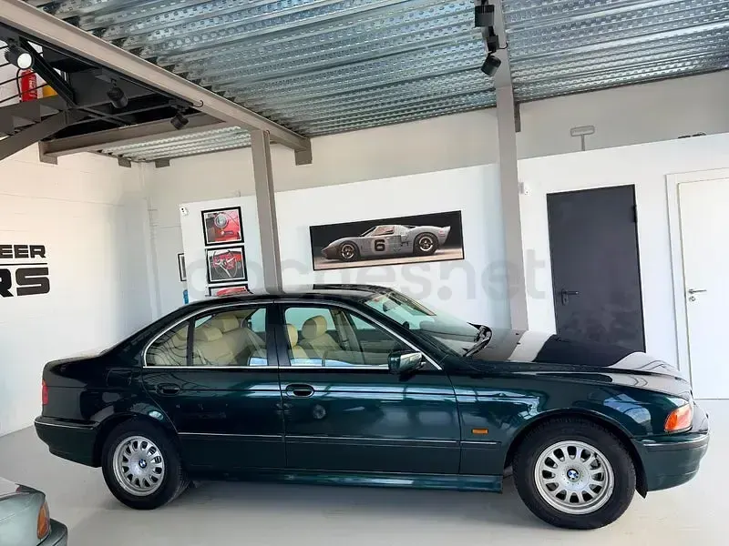 Usado BMW 523 170 CV (125 kW) 2000 Verde Berlina