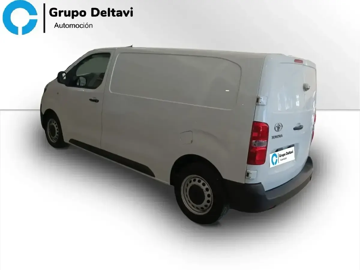 Usado Toyota Proace Comfort 122 CV (89 kW) 2018 Blanco Monovolumen