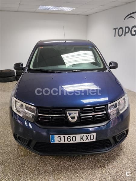 Usado Dacia Sandero Essentiel 73 CV (53 kW) 2019 Azul Berlina