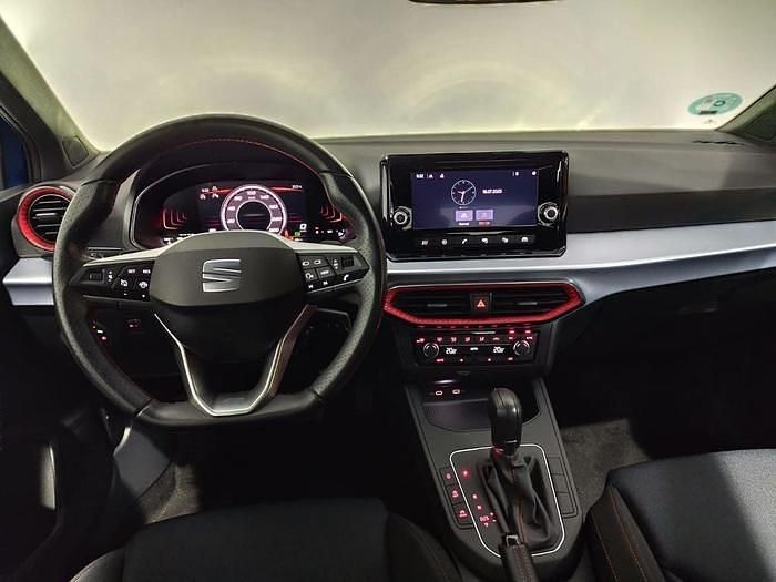 Usado Seat Ibiza FR 150 CV (110 kW) 2024 Azul Utilitario