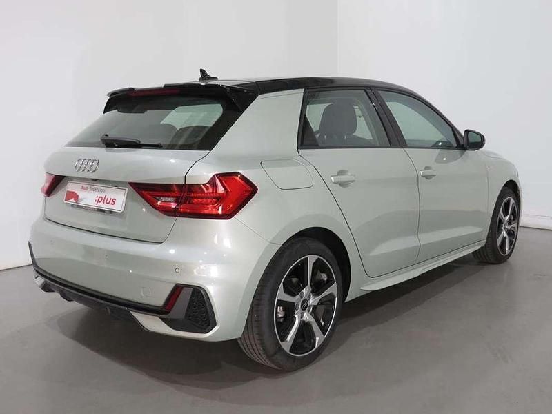 Usado Audi A1 Sportback 116 CV (85 kW) 2025 Plateado Utilitario