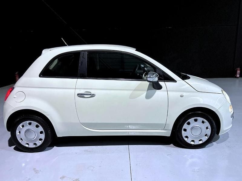 Usado Fiat 500 Lounge 75 CV (55 kW) 2010 Blanco Utilitario